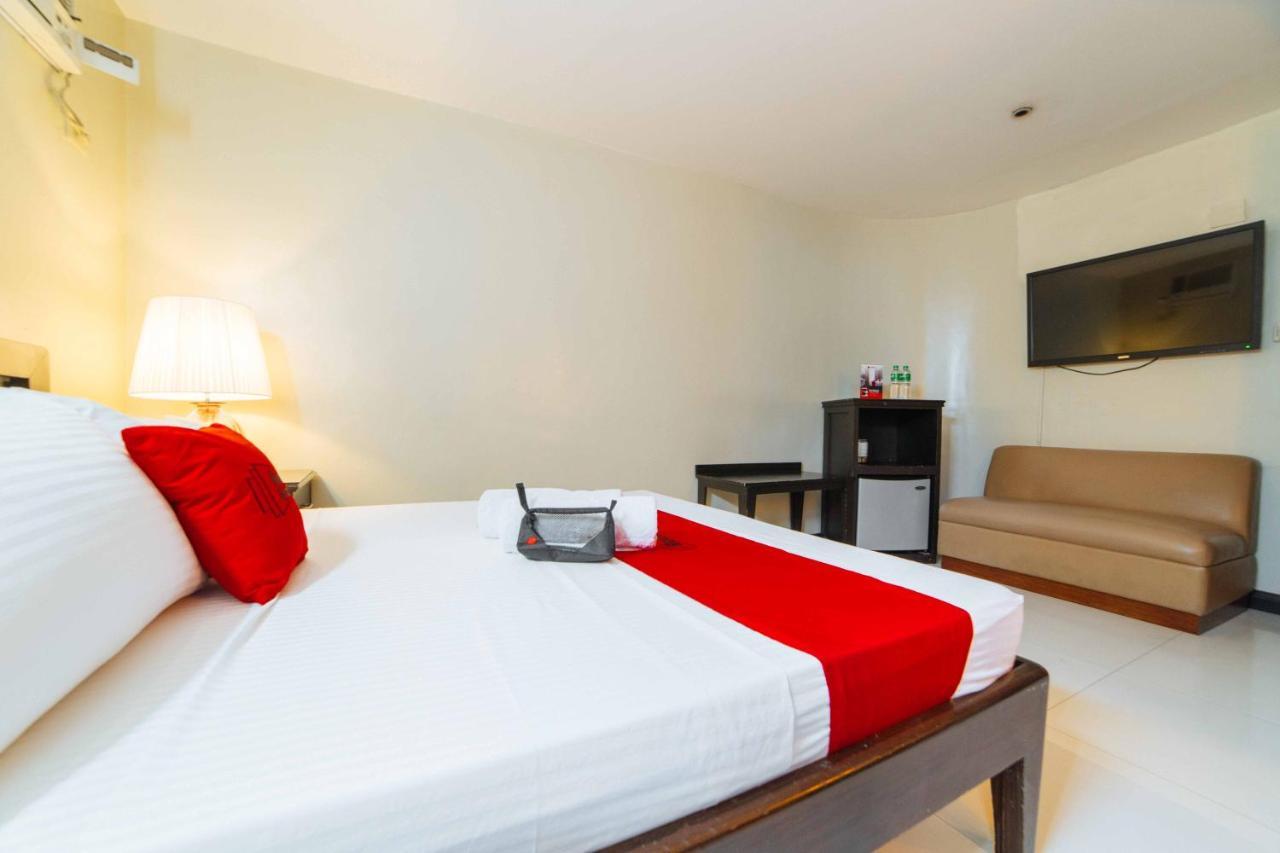 Reddoorz Plus Near Naia Expressway Пасай Экстерьер фото